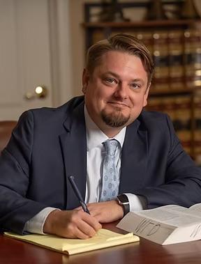 Justin M. Dingee Attorney profile
